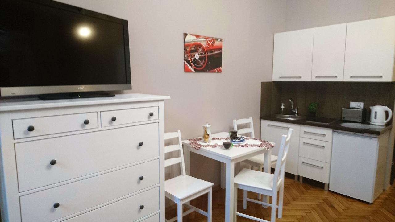 Ok Home Apartments Krasków Εξωτερικό φωτογραφία